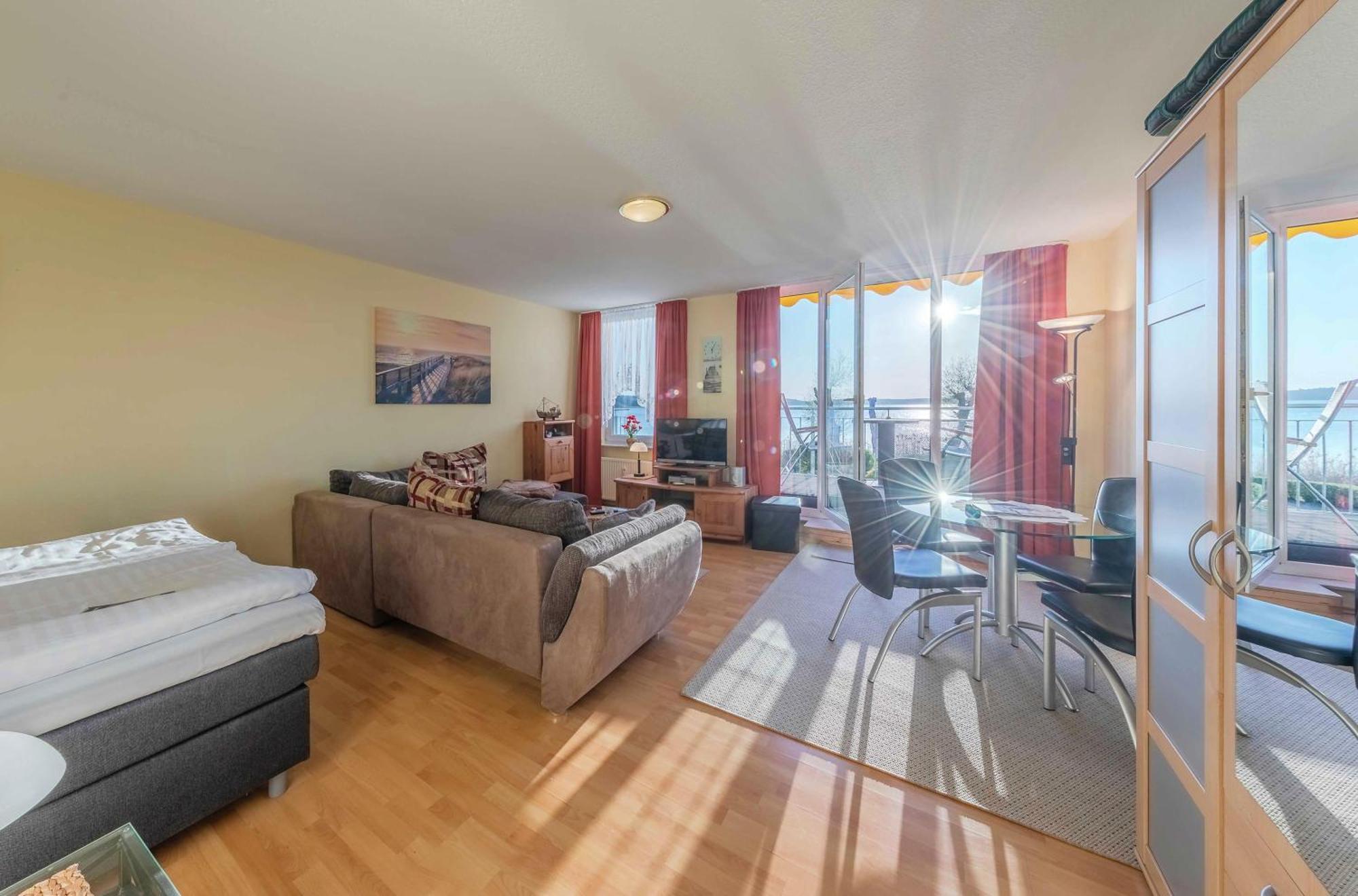 Apartament Residenz Am Seeufer Waren  Zewnętrze zdjęcie